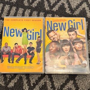 New Girl: Complete Seasons 1 & 2 DVD Set - Yellow Covers